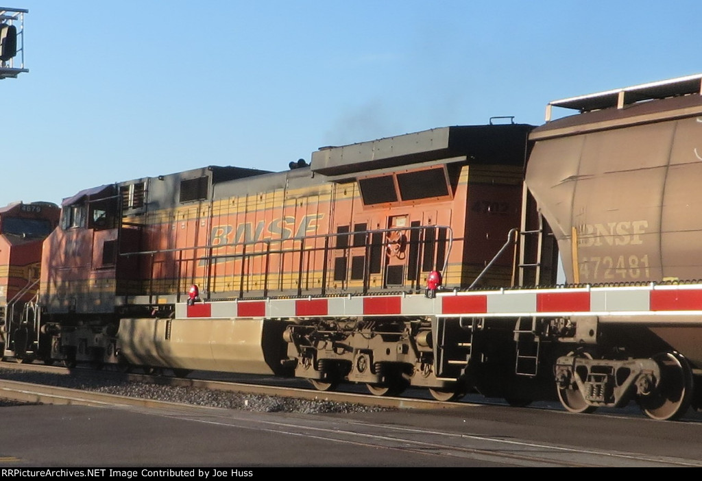 BNSF 4702